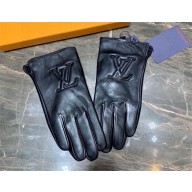 louis vuitton logo black sheepskin golves 2024