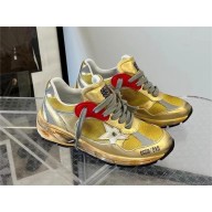 golden goose Dad-Star gold with white star sneakers 2024