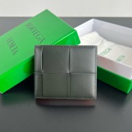 Bottega Veneta Cassette Bi-Fold Wallet in Intreccio leather dark green/orange 2024