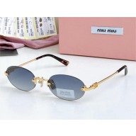 Miu Miu Logo sunglasses SMU A54S 04 2025