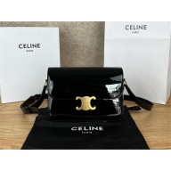 CELINE Classique Triomphe Bag in patent leather BLACK/GOLD 2024