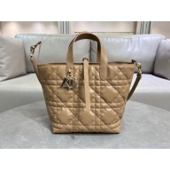Dior medium Toujours Vertical Tote Bag in tan Macrocannage Calfskin 2025
