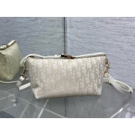 DIORTRAVEL MEDIUM NOMAD POUCH IN GOLD-TONE OBLIQUE 2025