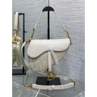 DIOR SADDLE BAG WITH STRAP IN LATTE SMOOTH CALFSKIN 2025
