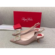Roger Vivier Virgule Strass Buckle Slingback Pumps in PATENT NUDE 2023