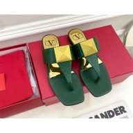 Valentino ONE STUD CALFSKIN FLAT THONG SANDAL green 2023