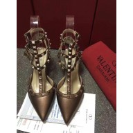 VALENTINO ROCKSTUD ANKLE STRAP SHEEPSKIN PUMP 6.5CM COFFE
