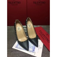VALENTINO ROLLING ROCKSTUD PUMP 9.5CM black