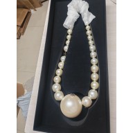 Chanel white pearl clutch 2025 fall winter