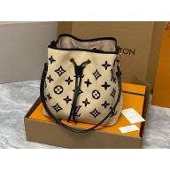 LV By The Pool Néonoé BB BAG M23080 BEIGE NOIR 2023