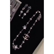 Chanel Stars With Pearls Pattern Earrings/Necklace  2018