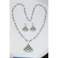 Bvlgari green diamonds necklace