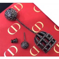 Dior Asymmetric Earring Black 2018