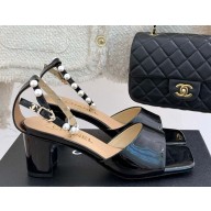Chanel patent lambskin sandals with Pearl decoration black 2025