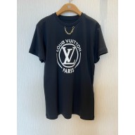 LOUIS VUITTON BLACK Flocked LV T-Shirt 1AHEOO 2025
