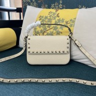 VALENTINO ROCKSTUD GRAINY CALFSKIN POUCH WHITE 2024