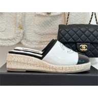 Chanel white/Black Leather CC Cap Toe Espadrille Mules 2023