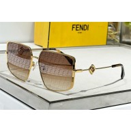 Fendi FE40148U Sunglasses 01 2025