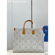 louis vuitton OnTheGo GM tote bag m59610
