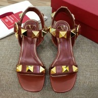 VALENTINO GARAVANI 6CM HEEL Roman Stud SANDALS Burgundy 2021