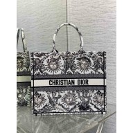 Dior Medium Book Tote Bag in White and Navy Blue Toile de Jouy Soleil Embroidery 2024