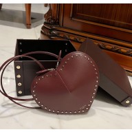 Alaia LE CŒUR Heart BAG IN LUX CALFSKIN in burgundy 1022-2024