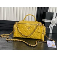 chanel Shiny Crumpled Lambskin & Gold-Tone Metal vanity case yellow AS5222 2024