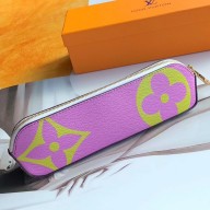 LOUIS VUITTON Monogram giant elizabeth pouch GI0376