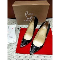 Christian Louboutin black  point-toe Degraspike pumps