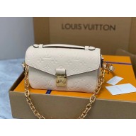 louis vuitton Pochette Métis East West bag M22942 2023