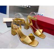 Valentino One Stud Ankle Strap SandalS 40MM gold 2023
