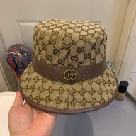 GUCCI BEIGE/BROWN GG canvas bucket hat