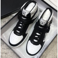 Chanel Vintage Logo Quilting Leather Sneakers Black/White 2019