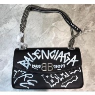 Balenciaga Graffiti BB Round M Bag Black/White
