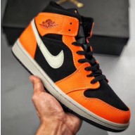 Nike Air Jordan 1 Mid Sneakers 20