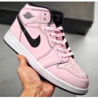 Nike Air Jordan 1 Mid Sneakers 07