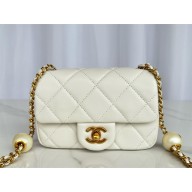 chanel Pearly Lambskin, Imitation Pearls & Gold-Tone Metal MINI Flap Bag white AS4868 2024