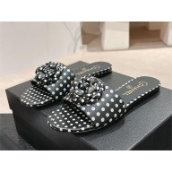 Chanel dots leather mules with Camellia black 2024