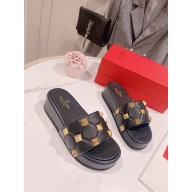 VALENTINO ROMAN STUD FLAT SLIDE SANDAL black