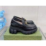 Gucci Women's loafer with Horsebit 656869 2023