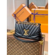 louis vuitton New Wave Chain Bag m58552 2021