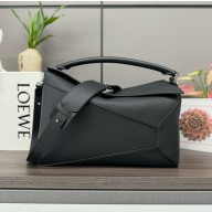Loewe Large Puzzle Bag in grained calfskin black