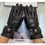 chanel black sheepskin gloves 02 2024