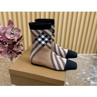 Burberry flat Knitted Check Sock ankle Boots in brwon 2024