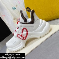 Louis Vuitton Leather material Clunky Sneaker in white  Ls056
