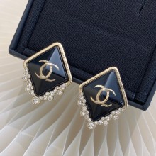 Chanel Ear studs Ce038