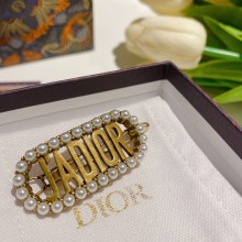 Dior Hairpin     De019