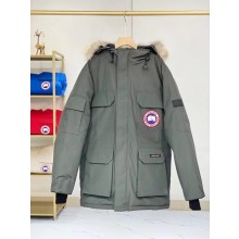 Canada Goose EXPEDITION down jacket 01 2023