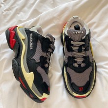 Balenciaga Triple-S  Clunky sneaker   Bs066