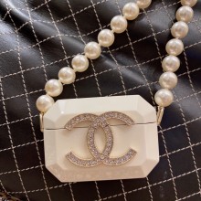 Chanel  Earphone box in White Ce019